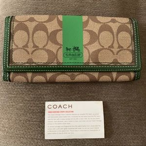 Coach Bags - Coach Wallet Coach Bags - Coach Wallet